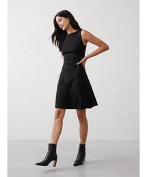 bcbgワンピース、バナリパ、黒ワンピース BANANA REPUBLIC｜バナナ・リパブリックのワンピース（ブラック/黒色系