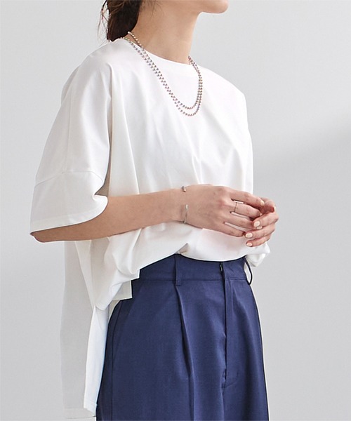 UR'S(ユアーズ)の「【接触冷感】エコオーバーTee(Tシャツ/カットソー・レディース・オフホワイト/ブラック/チャコール・L/M/S)」の18枚目の写真