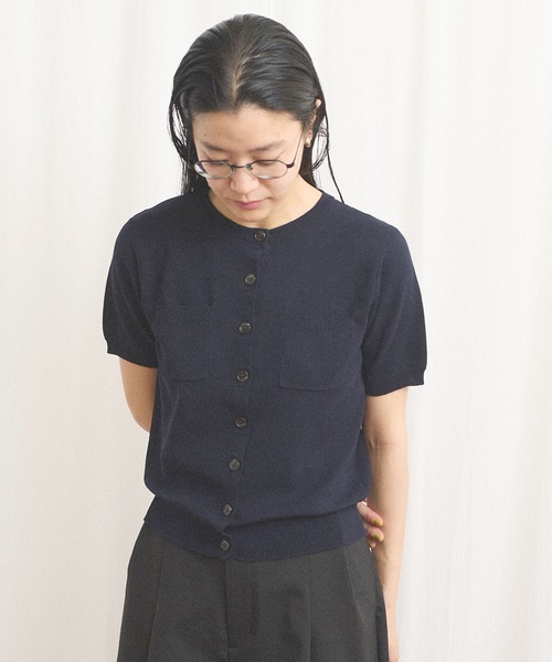 fig Ｌondon（フィグロンドン）の「no collar knit（ニット/セーター・レディース・グレー/ネイビー/ベージュ・FREE）」の13枚目の写真