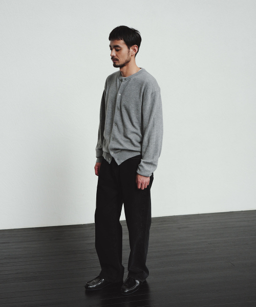 BLANKROOM（ブランクルーム）の「ラウンドカーディガン_MID GRAY（カーディガン/ボレロ・メンズ・その他・1/2/3）」の3枚目の写真