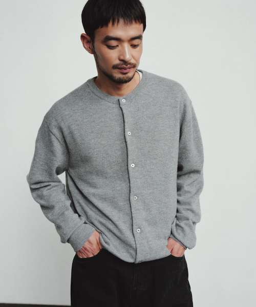 BLANKROOM（ブランクルーム）の「ラウンドカーディガン_MID GRAY（カーディガン/ボレロ・メンズ・その他・1/2/3）」の4枚目の写真