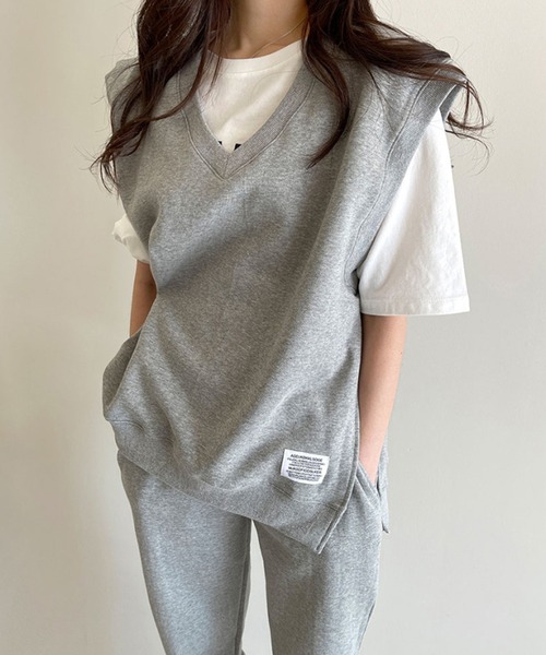 LAFFMO(ラフモ)の「【セットアップ】スウェットVネックベスト&パンツ 上下2点セット(セットアップ・レディース・ブラック/グレー・F)」の19枚目の写真
