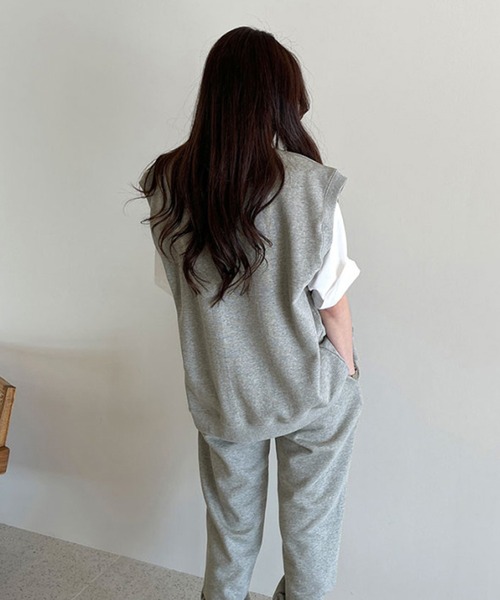 LAFFMO(ラフモ)の「【セットアップ】スウェットVネックベスト&パンツ 上下2点セット(セットアップ・レディース・ブラック/グレー・F)」の9枚目の写真