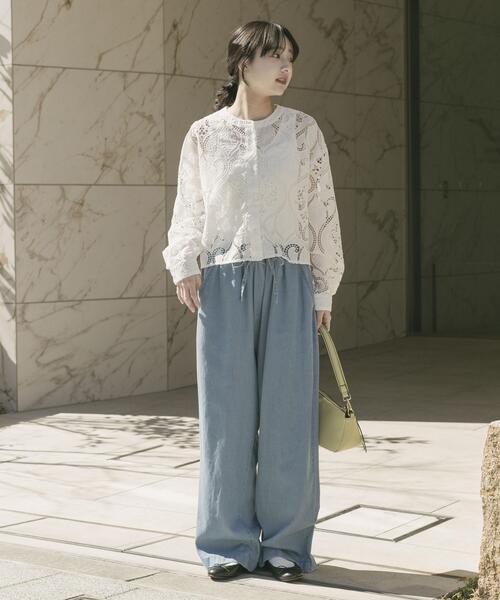 ITEMS URBANRESEARCH（アイテムズ アーバンリサーチ）の「レースクロップドシャツ（シャツ/ブラウス・レディース・ホワイト/ブラック・FREE）」の7枚目の写真