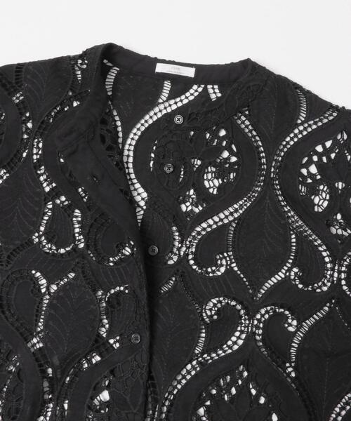 ITEMS URBANRESEARCH（アイテムズ アーバンリサーチ）の「レースクロップドシャツ（シャツ/ブラウス・レディース・ホワイト/ブラック・FREE）」の19枚目の写真