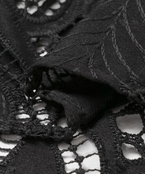 ITEMS URBANRESEARCH（アイテムズ アーバンリサーチ）の「レースクロップドシャツ（シャツ/ブラウス・レディース・ホワイト/ブラック・FREE）」の21枚目の写真