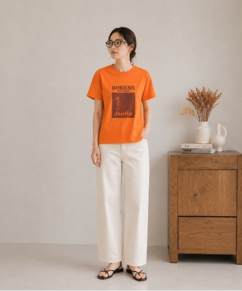 TRICOMER(トリコメル)の「【 TRICOMER / トリコメル 】 BOHEME BOTANIQUE B / ボエム ボタニク スタッフTシャツ(Tシャツ/カットソー・レディース・オレンジ/ホワイト・FREE)」の8枚目の写真