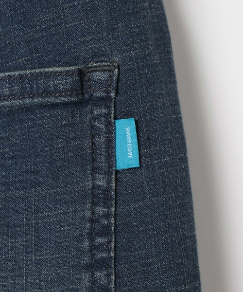 BAYFLOW(ベイフロー)の「【ストレッチ】ソフトデニムカーブパンツ(デニムパンツ・メンズ・ダークブルー/ブルー・MEDIUM/LARGE)」の17枚目の写真