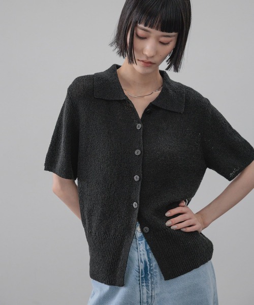 LOWRYS FARM（ローリーズファーム）の「メランジニットポロカーディガン５Ｓ　660506（Tシャツ/カットソー・レディース・グレー/ブラック/ベージュ・FREE）」の2枚目の写真