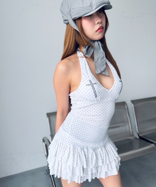 Y2K SYNAPSE FACTORY（ワイツーケー シナプスファクトリー）の「【ラインストーン・クロス】ホルターネックノースリーブ（Tシャツ/カットソー・レディース・ホワイト/ブラック/スモークピンク・FREE）」の12枚目の写真