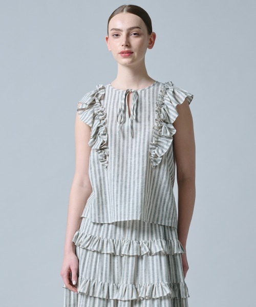 DOUBLE STANDARD CLOTHING(ダブルスタンダードクロージング)の「ストライプフリルブラウス(シャツ/ブラウス・レディース・キナリ・38/36)」の4枚目の写真