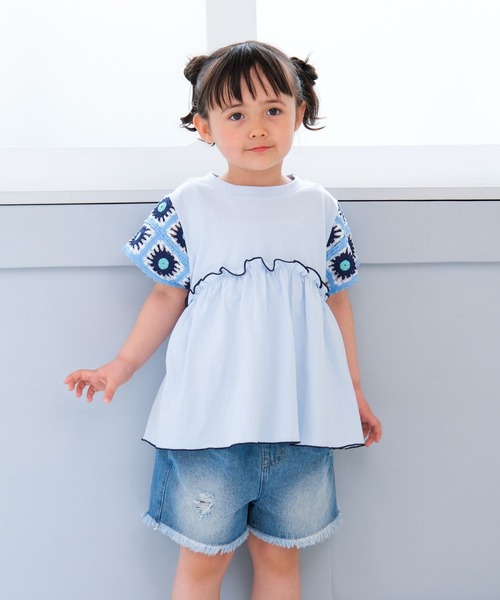 LEPSIM（レプシィム）の「【KIDS】袖クロシェプルオーバーSS　661797（Tシャツ/カットソー・キッズ・ブルー/ナチュラル/チャコールグレー/ネイビー・14/13/12）」の4枚目の写真