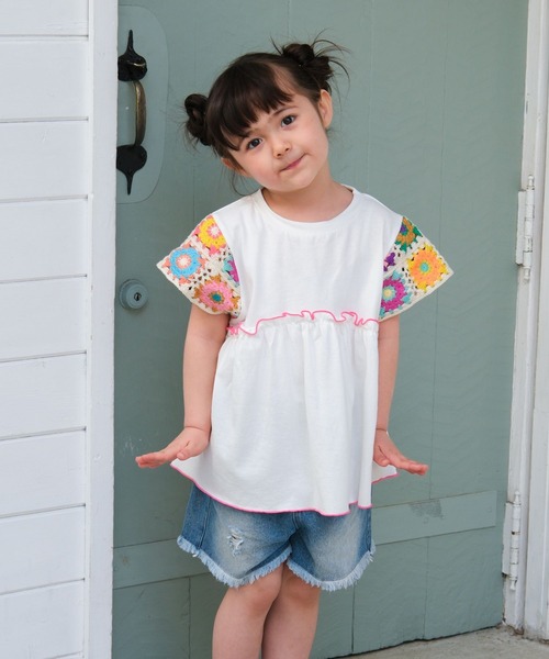 LEPSIM（レプシィム）の「【KIDS】袖クロシェプルオーバーSS　661797（Tシャツ/カットソー・キッズ・ブルー/ナチュラル/チャコールグレー/ネイビー・14/13/12）」の8枚目の写真