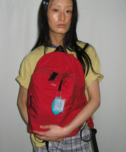 POTE(ポテ)の「0002 HideSlot Classic Backpack_Vintage Red(バックパック/リュック・レディース・その他・FREE)」の1枚目の写真
