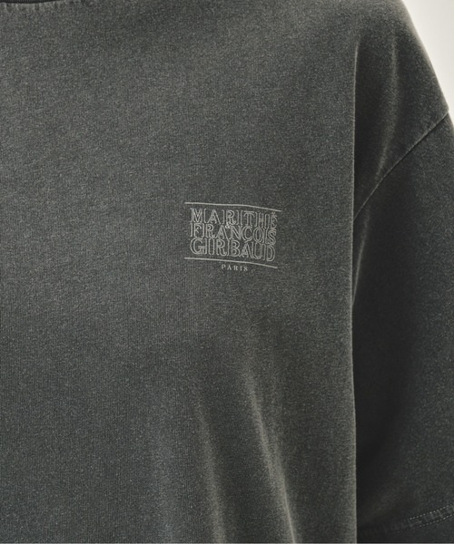 MARITHE + FRANCOIS GIRBAUD(マリテフランソワジルボー)の「OUTLINE CLASSIC LOGO OVERSIZED DYEING TEE(Tシャツ/カットソー・レディース・ライトブルー/チャコール・X-LARGE/LARGE/MEDIUM/SMALL)」の13枚目の写真
