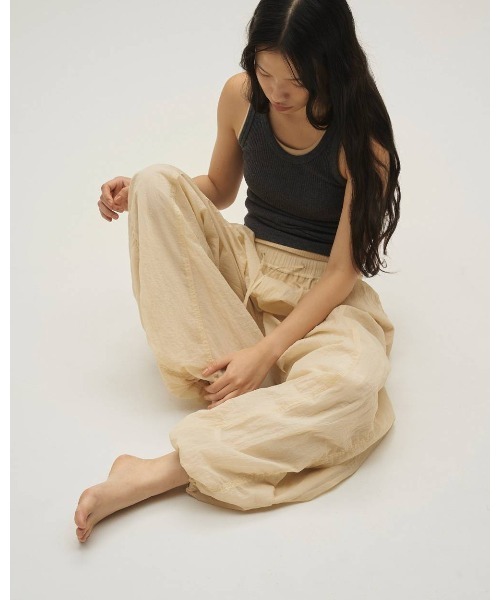 TODAYFUL（トゥデイフル）の「Seamless Rib Tanktop 12610612（タンクトップ・レディース・ライトグリーン/ピンク/レッド/ライトブルー/ベージュ・FREE）」の11枚目の写真