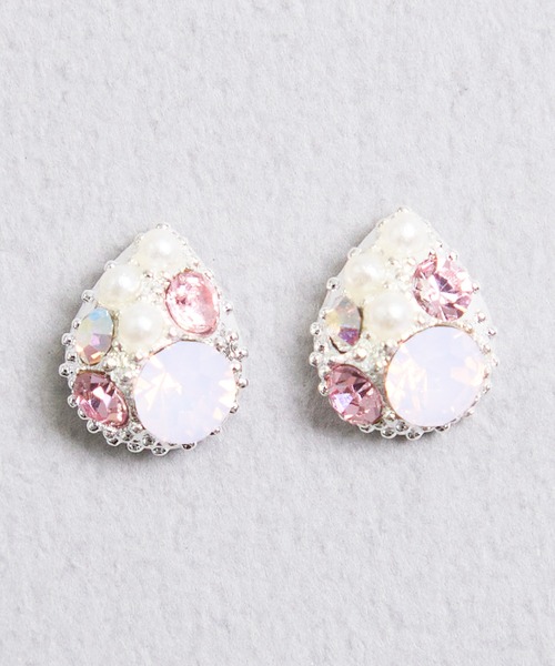 Zoule(ゾーラ)の「Zoule ゾーラ:mini tears bijou ドロップ ビジュー ピアス(ピアス(両耳用)・レディース・ピンク/ゴールド/ブラック/シルバー/ブルー・FREE)」の4枚目の写真