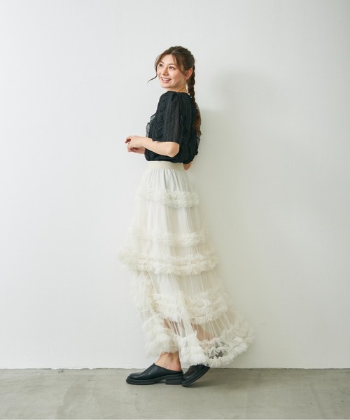 Lunea（ルネア）の「フリルデザインブラウス / frill design volume blouse（シャツ/ブラウス・レディース・アイボリー/ブラック・FREE）」の12枚目の写真