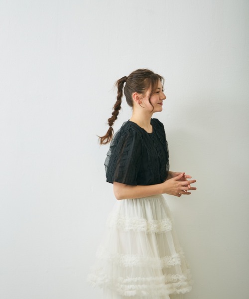 Lunea（ルネア）の「フリルデザインブラウス / frill design volume blouse（シャツ/ブラウス・レディース・アイボリー/ブラック・FREE）」の17枚目の写真