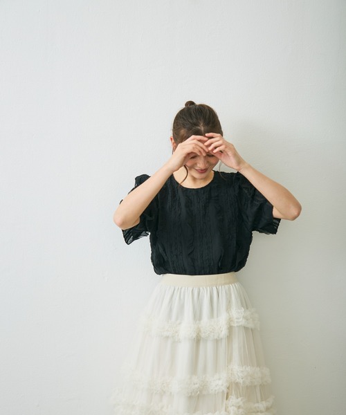 Lunea（ルネア）の「フリルデザインブラウス / frill design volume blouse（シャツ/ブラウス・レディース・アイボリー/ブラック・FREE）」の18枚目の写真