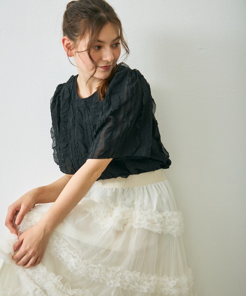 Lunea（ルネア）の「フリルデザインブラウス / frill design volume blouse（シャツ/ブラウス・レディース・アイボリー/ブラック・FREE）」の8枚目の写真