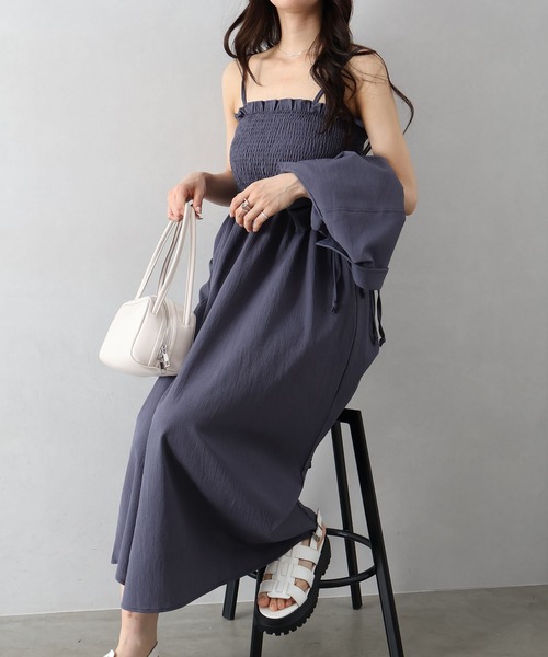 SpRay(スプレイ)の「【セットアップ/着回し抜群】シャーリングジャケットxキャミワンピース(ワンピース・レディース・ブラック/チャコールグレー/ベージュ/ネイビー/ブラウン/ダークカーキ・FREE)」の13枚目の写真