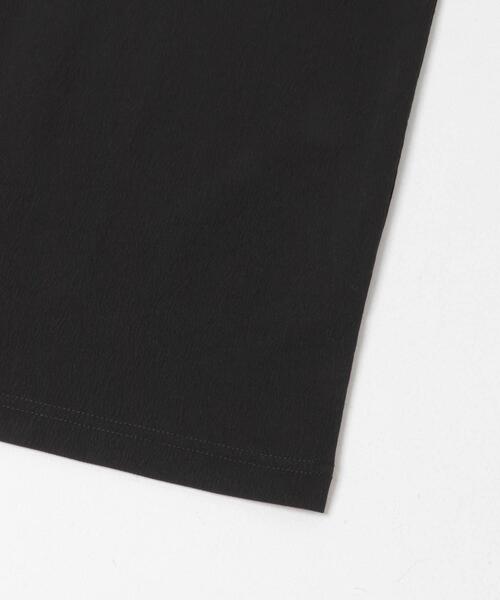 ITEMS URBANRESEARCH（アイテムズ アーバンリサーチ）の「『接触冷感/吸水速乾』クールタッチクレープジョーゼットTシャツ（Tシャツ/カットソー・メンズ・ブラック/チャコールグレー/グレー系その他/ベージュ・MEDIUM/LARGE）」の11枚目の写真