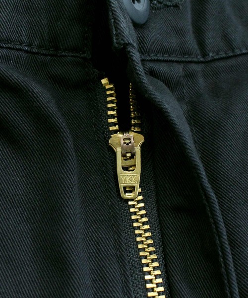 AVIREX(アヴィレックス)の「BASIC OFFICER PANTS(チノパンツ・メンズ・グレー/オリーブ/ブラック/カーキ・XXL/L/XL/M)」の21枚目の写真