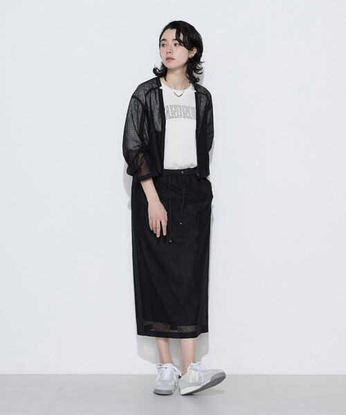 K.T KIYOKO TAKASE（キヨコタカセ）の「【セットアップ対応】リネンシアーラッセル タイトスカート（スカート・レディース・キナリ/サックスブルー/ブラック・9号）」の4枚目の写真