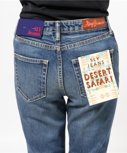 SLY（スライ）の「【otonaMUSE5月号掲載】CENTLE JW ANKLE SLIM-B（デニムパンツ・レディース・ブルー・26inch/27inch/24inch/23inch/25inch）」の6枚目の写真