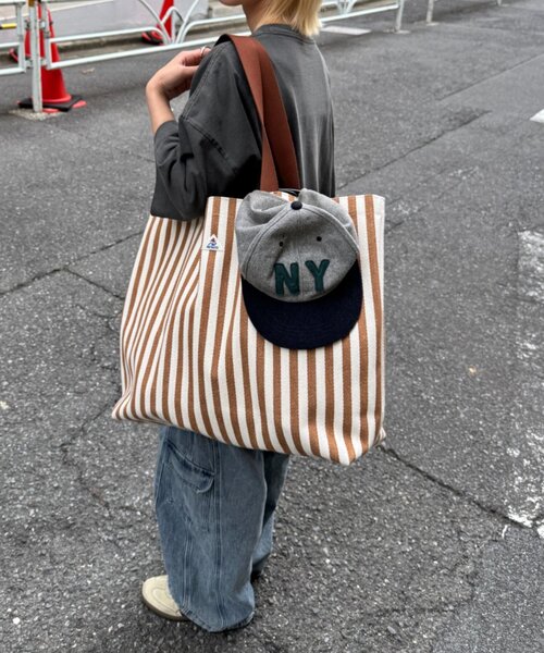GEVACO（ゲバコ）の「【GEVACO/ゲバコ】ストライプ柄キャンバスバッグ（トートバッグ・レディース・キャメル/グリーン/ネイビー・ONE SIZE）」の15枚目の写真