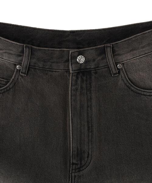 SUPPLIER(サプライヤー)の「SUPPLIER/サプライヤー/Royal Cross RhineStone Denim Shorts(デニムパンツ・メンズ・ブルー/ブラック・M/L/S)」の3枚目の写真