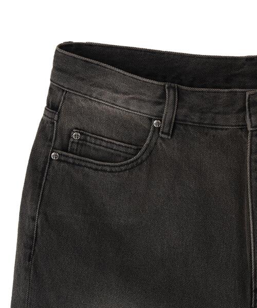SUPPLIER(サプライヤー)の「SUPPLIER/サプライヤー/Royal Cross RhineStone Denim Shorts(デニムパンツ・メンズ・ブルー/ブラック・M/L/S)」の4枚目の写真
