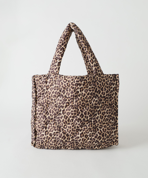 Spick & Span（スピックアンドスパン）の「《一部店舗+WEB限定 / 》Uhr / ウーア Quilting bag（トートバッグ・レディース・ブラウン・FREE）」の8枚目の写真