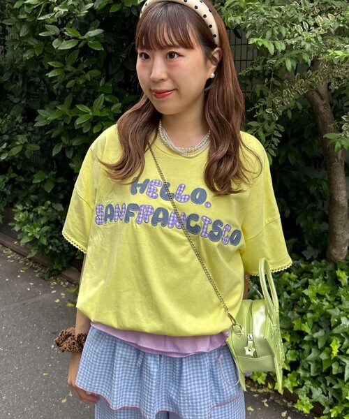 HELLO.SANFRANCISCO（ハローサンフランシスコ）の「【HELLO.SANFRANCISCO/ハローサンフランシスコ】裾フリルドロストTシャツ（Tシャツ/カットソー・レディース・イエロー/ホワイト/ピンク・ONE SIZE）」の11枚目の写真