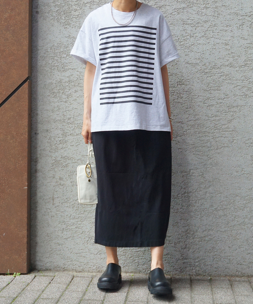 JOURNAL STANDARD LUXE(ジャーナルスタンダード ラックス)の「《追加2》Kalina's T(Tシャツ/カットソー・レディース・ホワイト/ライトグレー/バーガンディー・FREE)」の1枚目の写真
