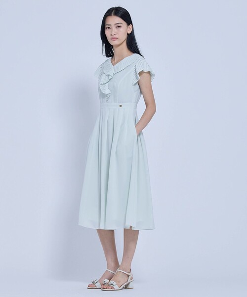 TOCCA(トッカ)の「MILLEFEUILLE PARASOL ドレス(ワンピース・レディース・サックスブルー系・00/0/2/4/6)」の8枚目の写真