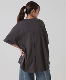 ヘムテールバックボタンチュニック