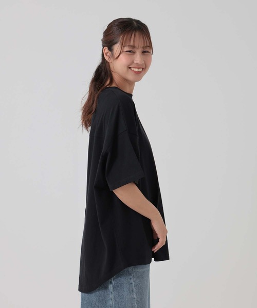 HEART MARKET(ハートマーケット)の「ヘムテールバックボタンチュニック(Tシャツ/カットソー・レディース・ナチュラル/ブラック系/ブラック/イエロー/チャコール/グリーン・FREE)」の20枚目の写真