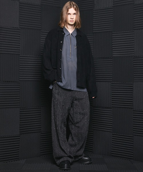 MAISON SPECIAL(メゾンスペシャル)の「《UNISEX》T/W Sheer Stripe Prime-Over Half-Zip Pullover Shirt/T/Wシアーストライププライムオーバーハーフジッププルオーバーシャツ【MAISON SPECIAL/メゾンスペシャル】(シャツ/ブラウス・メンズ・ブラック/グレー・2/1/0)」の4枚目の写真