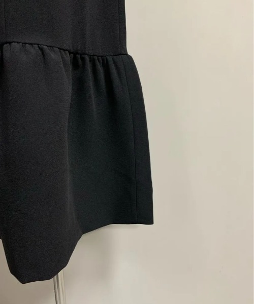 BIRTHDAY BASH(バースデイバッシュ)の「ANNABELLE PEPLUM DRESS(ペプラムワンピース)(ワンピース・レディース・ベージュ/ブラック・SMALL/MEDIUM)」の10枚目の写真