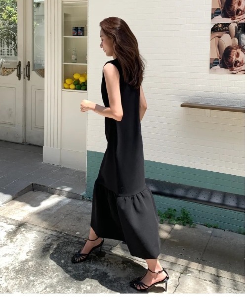 BIRTHDAY BASH(バースデイバッシュ)の「ANNABELLE PEPLUM DRESS(ペプラムワンピース)(ワンピース・レディース・ベージュ/ブラック・SMALL/MEDIUM)」の14枚目の写真