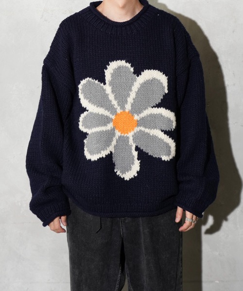 THRIFTY LOOK（スリフティールック）の「THRIFTY LOOK / スリフティールック HAND KNIT ROLLNECK SWEATER ハンドニット ロールネックセーター（ニット/セーター・メンズ・ホワイト/ブラック/ネイビー/ブラック系1・ONE SIZE）」の4枚目の写真