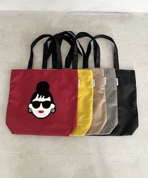 HAPPY FACE（ハッピーフェイス）の「ＥＭＭＡ　顔相良刺?新トート　ＢＥ（トートバッグ・レディース・ベージュ・ONE SIZE）」の11枚目の写真