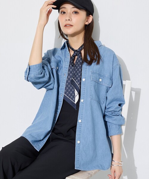 INDIVI(インディヴィ)の「【洗える/体型カバー】ライトデニム ワークシャツ(シャツ/ブラウス・レディース・ブルー/ライトブルー/ブルー系その他・38/13/15 /05/34/19)」の22枚目の写真
