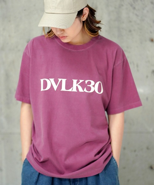 DEVILOCK(デビロック)の「DEVILOCK Pigment Dyed Heavy T-Shirt(Tシャツ/カットソー・メンズ・グレー/パープル/ブラック・MEDIUM/X-LARGE/LARGE)」の3枚目の写真