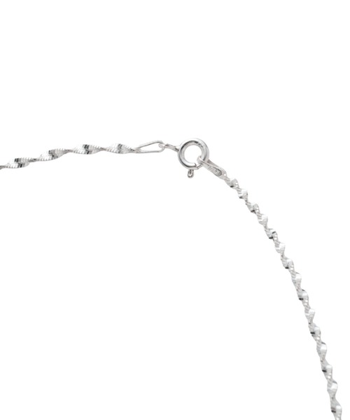 YArKA（ヤーカ）の「【YArKA/ヤーカ】helix chain narrow necklace [TOLN50] / 螺旋フラットチェーン細ネックレス（ネックレス・メンズ・シルバー・FREE）」の4枚目の写真
