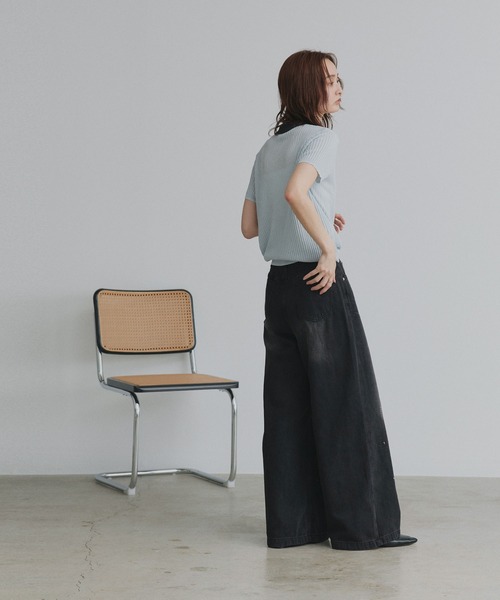 ad thie(アドティエ)の「ペイントデザイン ワイド デニムパンツ(デニムパンツ・レディース・ブルー/ブラック・LARGE/MEDIUM)」の17枚目の写真