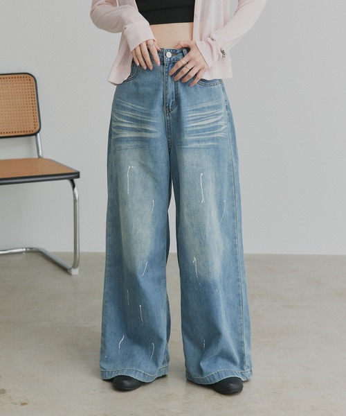 ad thie(アドティエ)の「ペイントデザイン ワイド デニムパンツ(デニムパンツ・レディース・ブルー/ブラック・LARGE/MEDIUM)」の8枚目の写真
