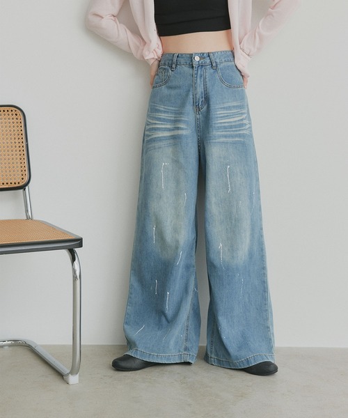 ad thie(アドティエ)の「ペイントデザイン ワイド デニムパンツ(デニムパンツ・レディース・ブルー/ブラック・LARGE/MEDIUM)」の13枚目の写真